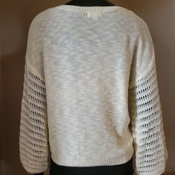 Blu Pepper Sweater NWOT - Picture 2 of 4